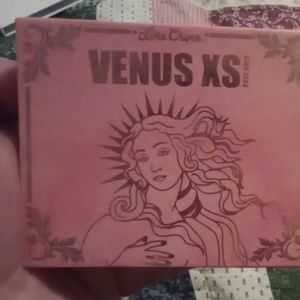 Venus xs rose gold Pallete